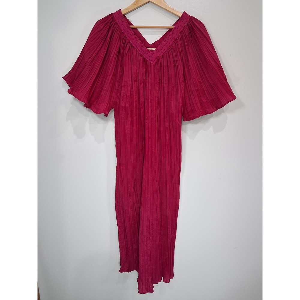 Vtg Pink Micro Pleated Maxi Dress Crochet V-Neck Flutter Sleeve Hippie Boho Gauz